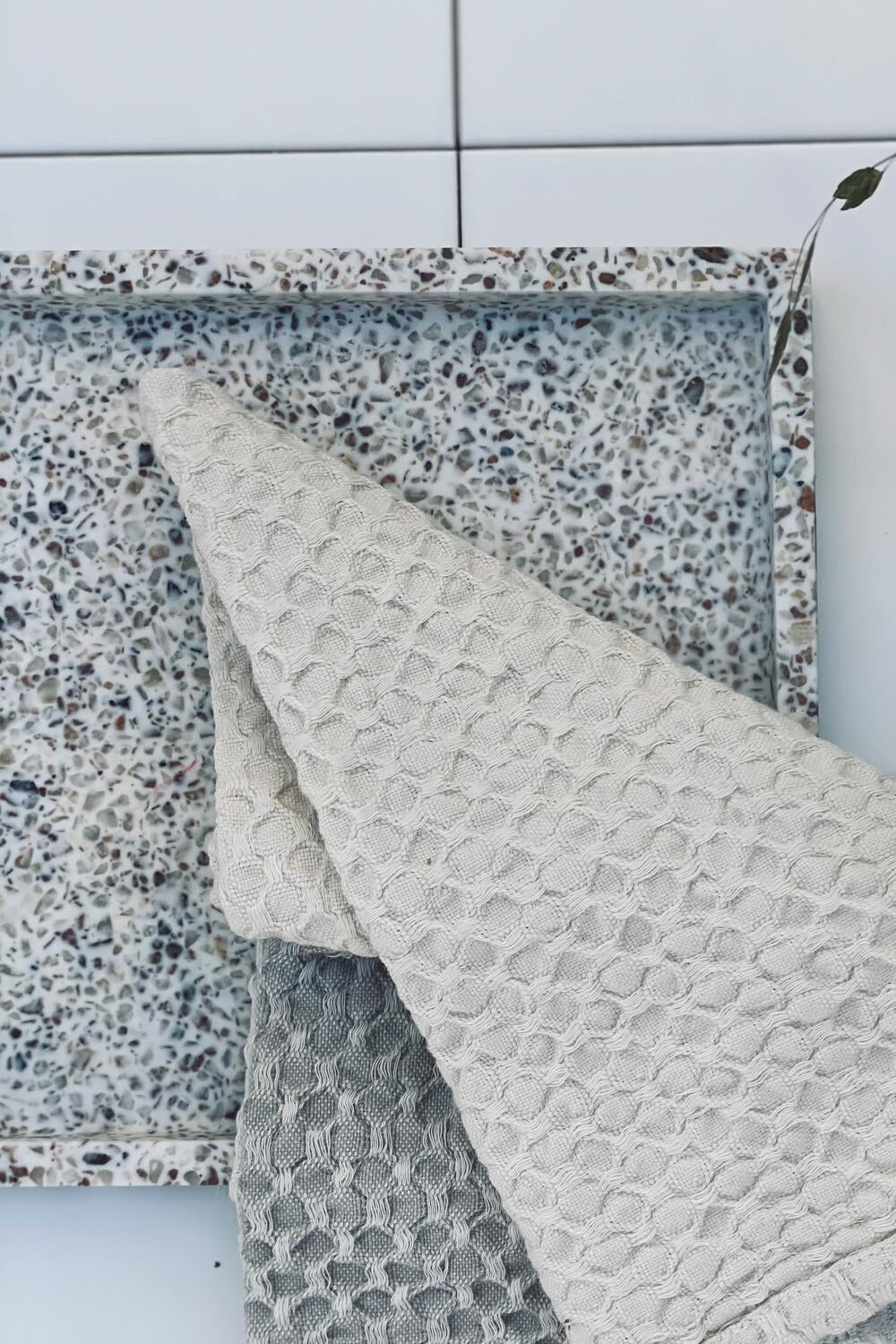 Terrazzo firkantet bakke - natural